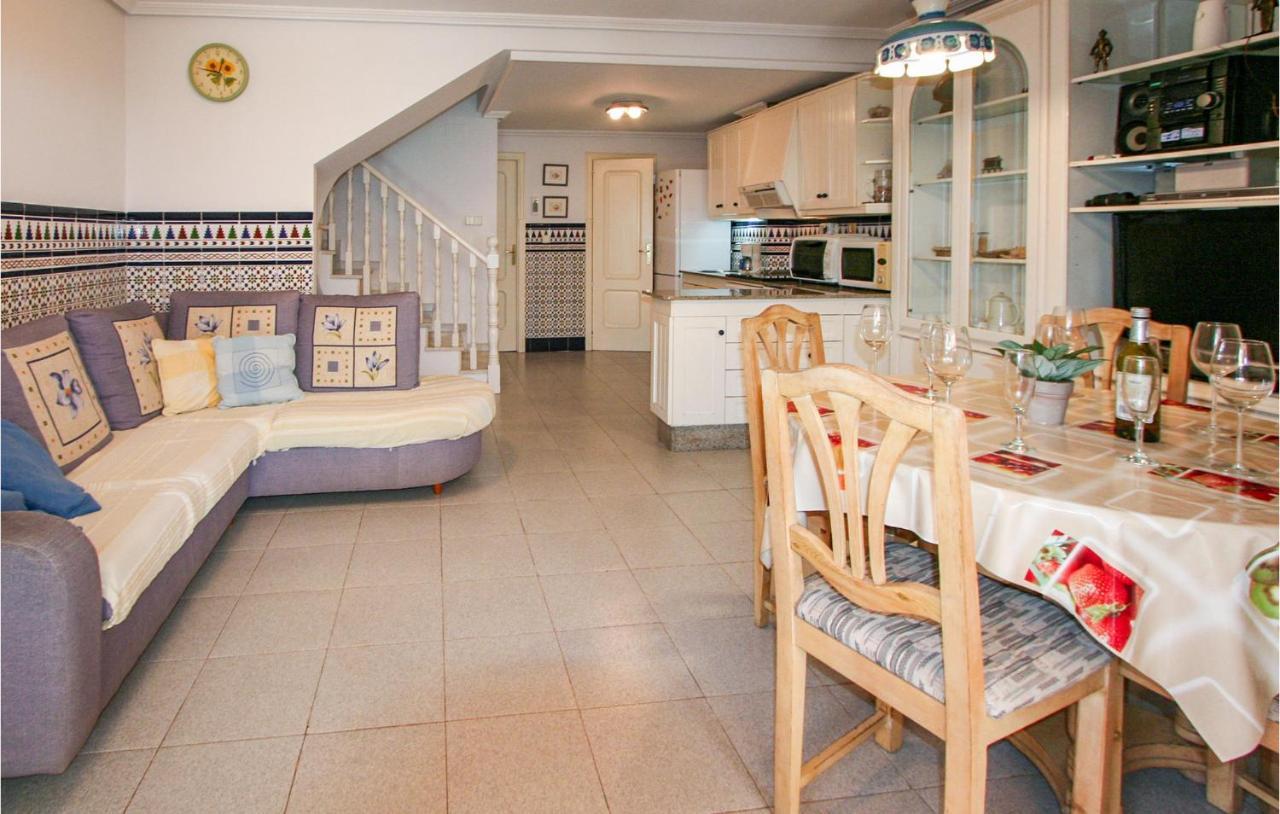 Lovely Home In Santa Pola With House Sea View Extérieur photo